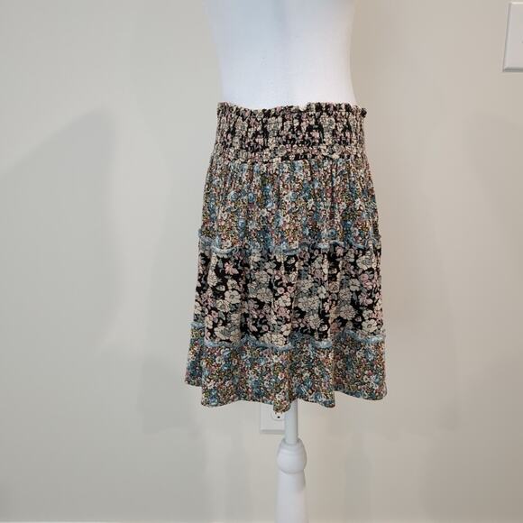 Natural Life Women’s Medium Floral Tiered Mini Skirt Boho Western - Picture 7 of 11